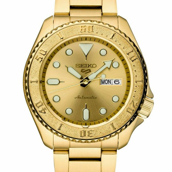 Seiko SRPE74 - 5 Sports