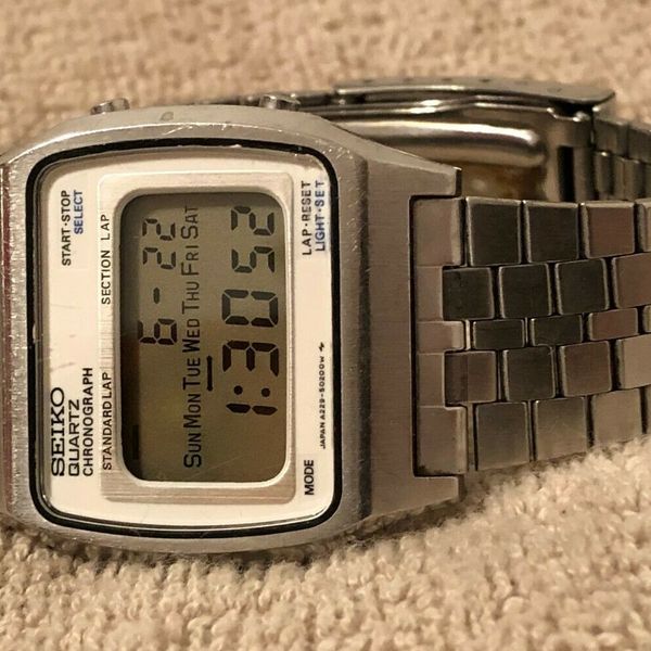 Seiko A229-5010 - LCD