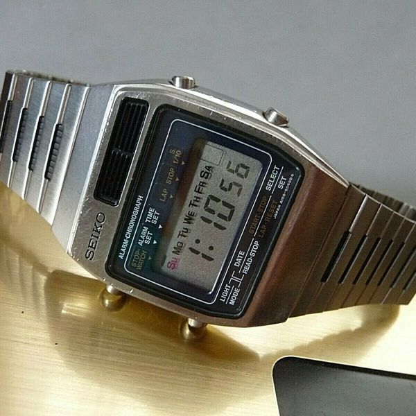 Seiko A158-5060 - LCD Alarm Chronograph