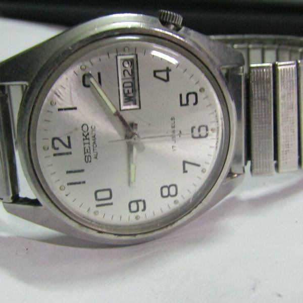 Seiko 7009-8129 -