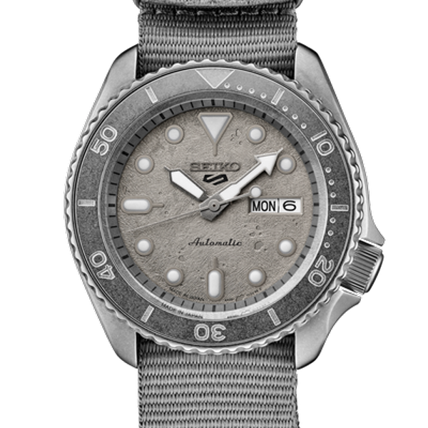 Seiko SRPG61 - 5 Sports Cement