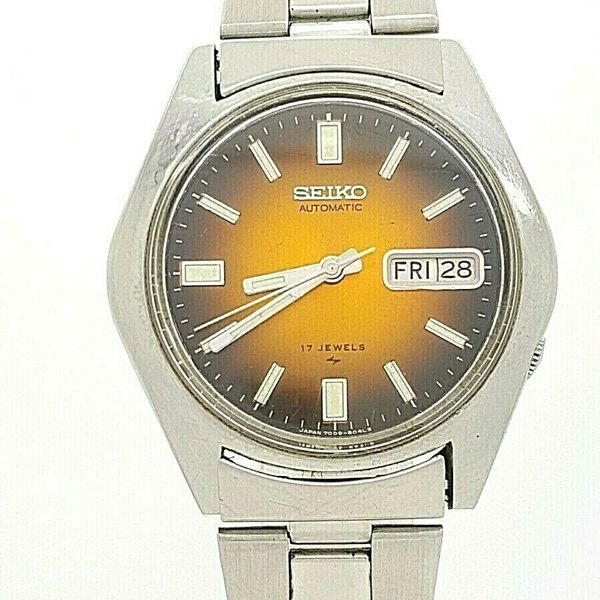 Seiko 7009-8049 -