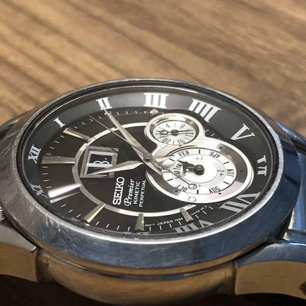 Seiko SNP021 - Premier Kinetic Perpetual Calendar