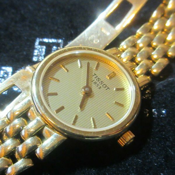 Tissot T73.3.132.21 - Caliente Quartz 19.5