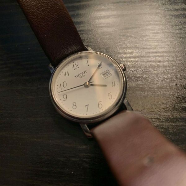 Tissot T52.1.121.12 - Desire Quartz 27