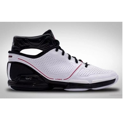 Adidas - adiZero Rose 1