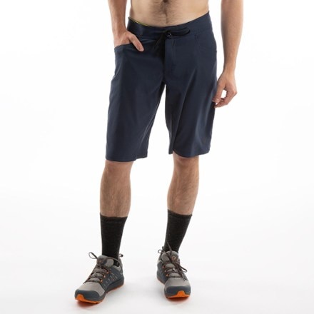 PEARL iZUMi - Journey Bike Shorts - Mens - NAVY