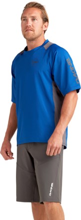 DAKINE - Vectra Bike Jersey - Mens - ULTRAMARINE BLUE