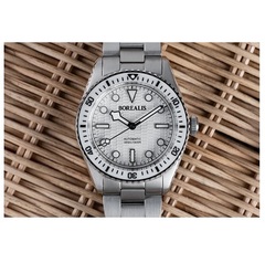 Borealis Bull Shark V2 White Dial Snowflake Hands no Date BBSV2AB