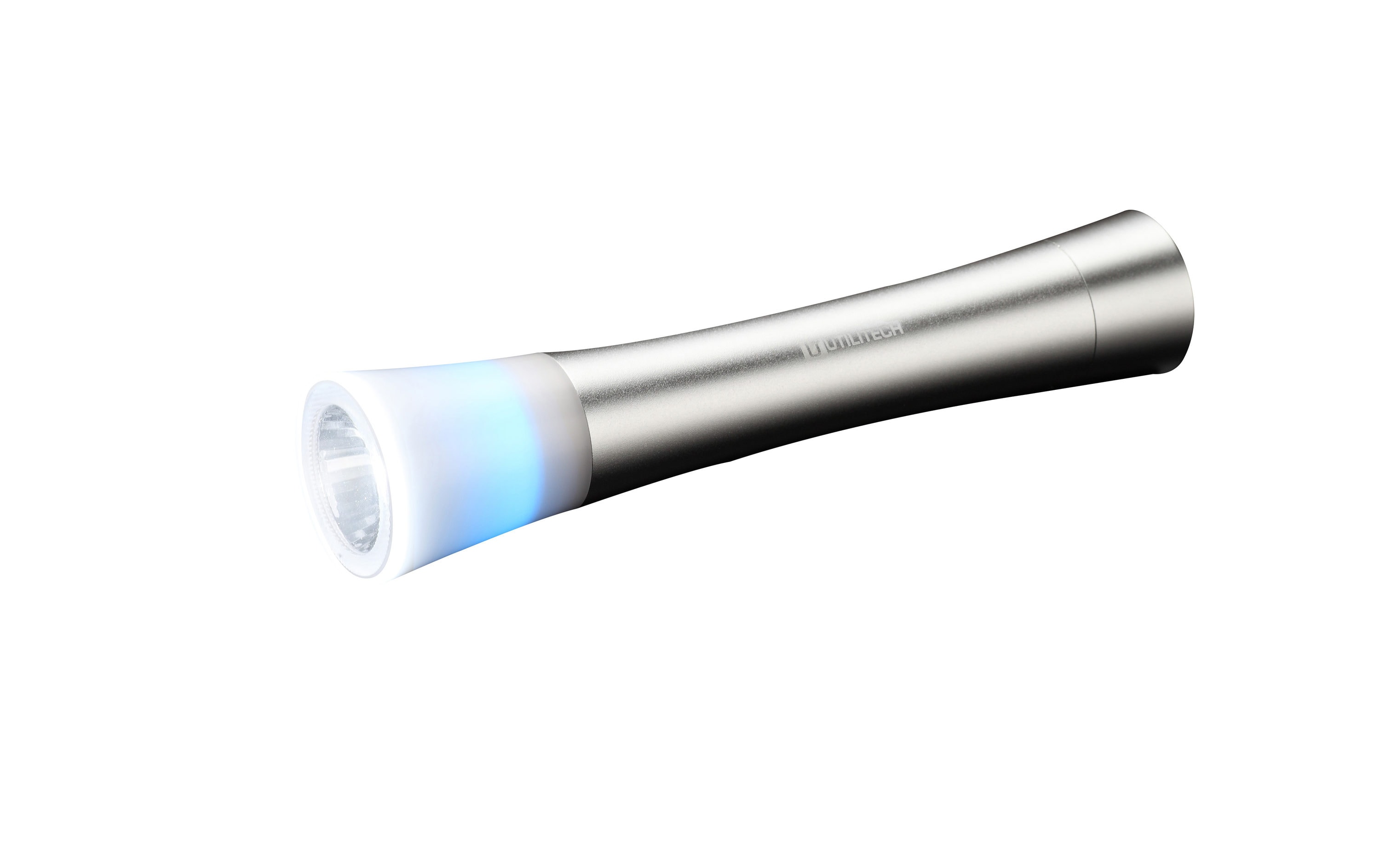 Utilitech - LWFT1647 - 200-Lumen LED Flashlight (Battery Included)