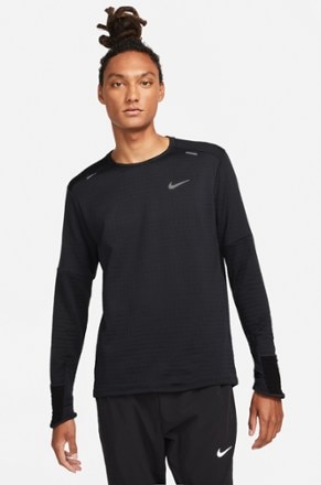 Nike - Therma-FIT Repel Element Crew Top - Mens - BLACK