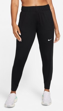 Nike - Therma-FIT Essential Pants - Womens