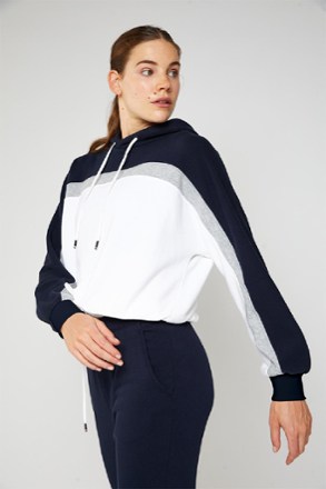 Fourlaps - Rush Pullover Hoodie - Womens - NAVY