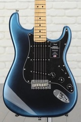 Fender American Professional II Stratocaster - Dark Night with Maple Fingerboard