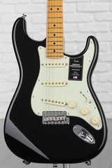 Fender American Professional II Stratocaster - Black with Maple Fingerboard