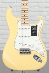 Fender Player Stratocaster - Buttercream with Maple Fingerboard