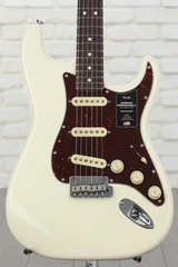 Fender American Professional II Stratocaster - Olympic White with Rosewood Fingerboard