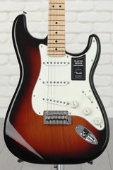 Fender Player Stratocaster - 3-Tone Sunburst with Maple Fingerboard