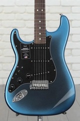Fender American Professional II Stratocaster Left-handed - Dark Night with Rosewood Fingerboard
