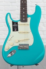 Fender American Professional II Stratocaster Left-handed - Miami Blue with Rosewood Fingerboard