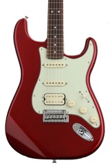 Fender Deluxe Stratocaster HSS - Candy Apple Red with Pau Ferro Fingerboard