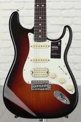 Fender American Performer Stratocaster HSS - 3-Tone Sunburst with Rosewood Fingerboard