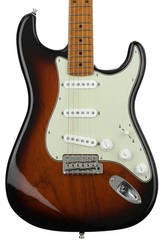 Fender Custom Shop GT11 New Old Stock Stratocaster - 2-Tone Sunburst - Sweetwater Exclusive