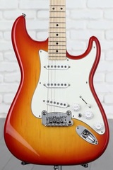 G&L Fullerton Deluxe S-500 Electric Guitar - Cherryburst