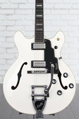 Guild Starfire V with Guild Vibrato - Snow Crest White