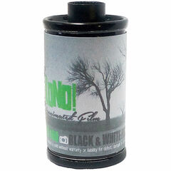 KONO MONOLIT 400 Black & White Negative Film (35mm Roll Film, 24 Exposures)