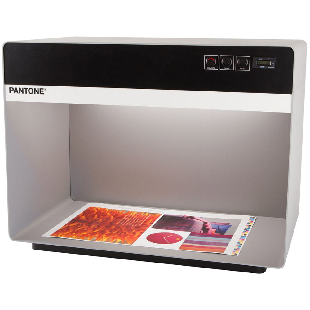 Pantone 3 Light Booth D65