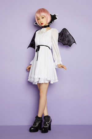 LLL Little Vampire