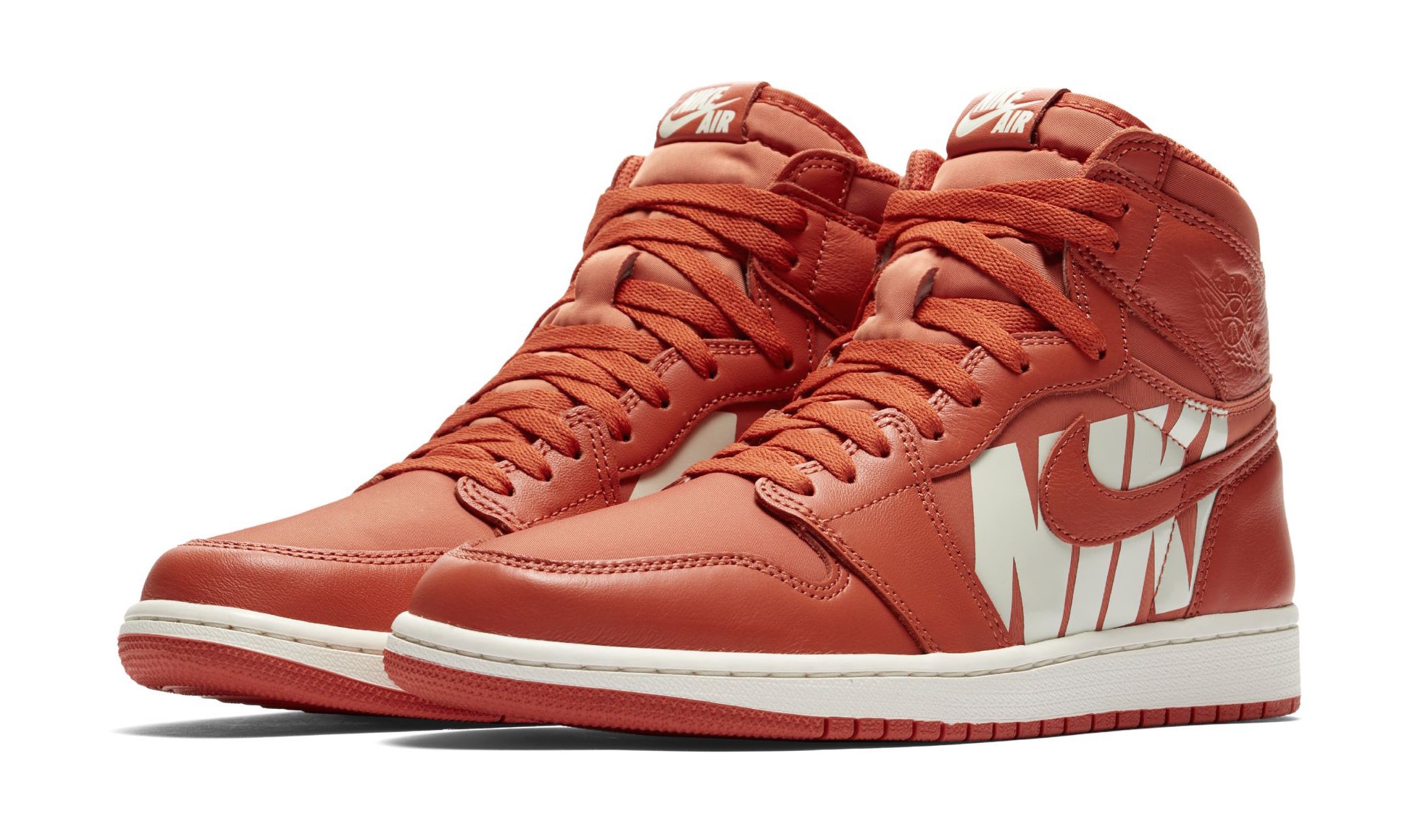 Nike - Jordan 1 Retro High  555088-800