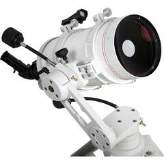 Celestron NexStar 6SE 150mm f/10 Schmidt-Cassegrain GoTo Telescope WiFi Kit