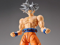 Dragon Ball Super Figure-rise Standard Goku (Ultra Instinct)