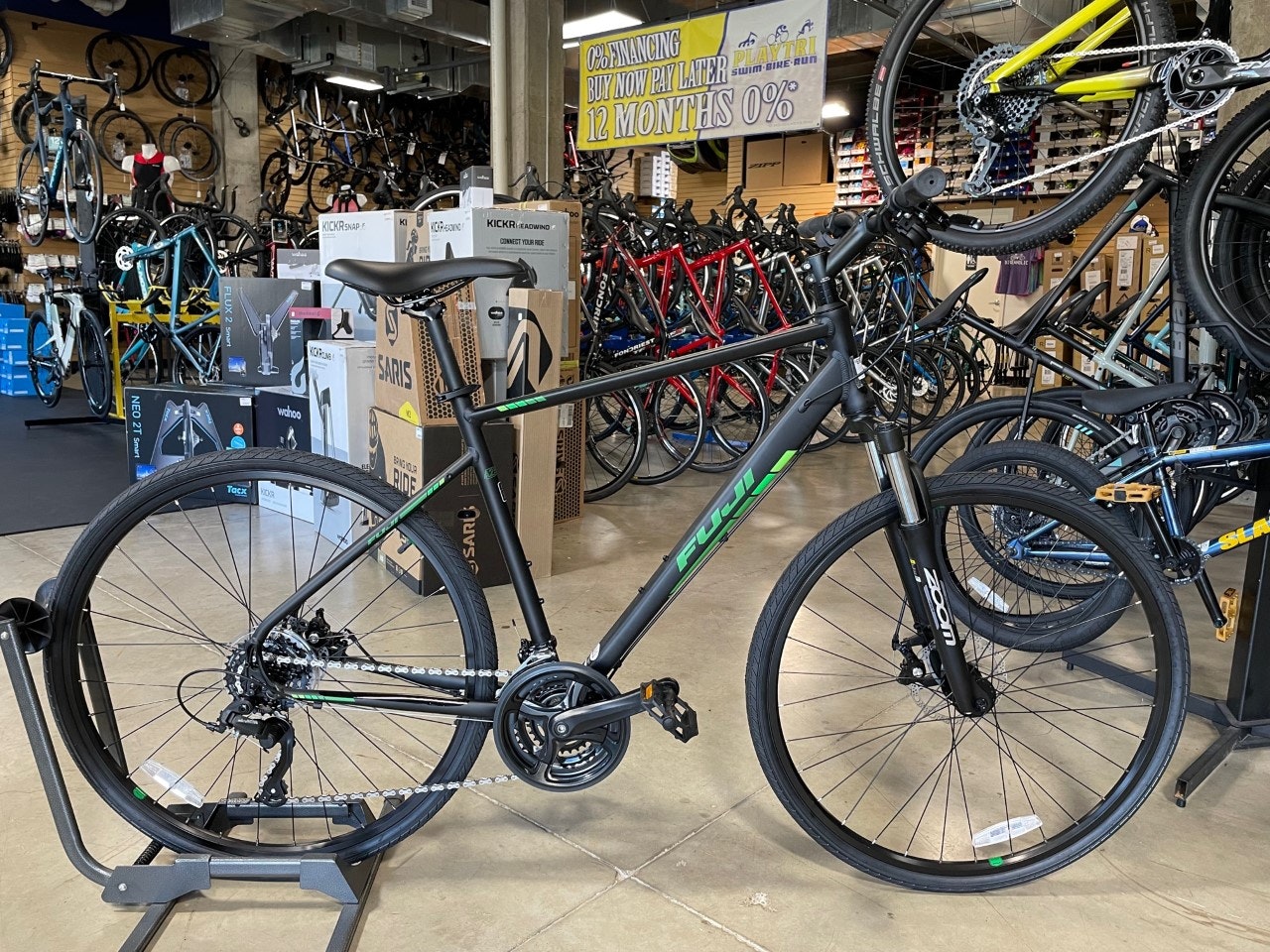 Fuji Traverse 1.7 Satin Black/Green 2022