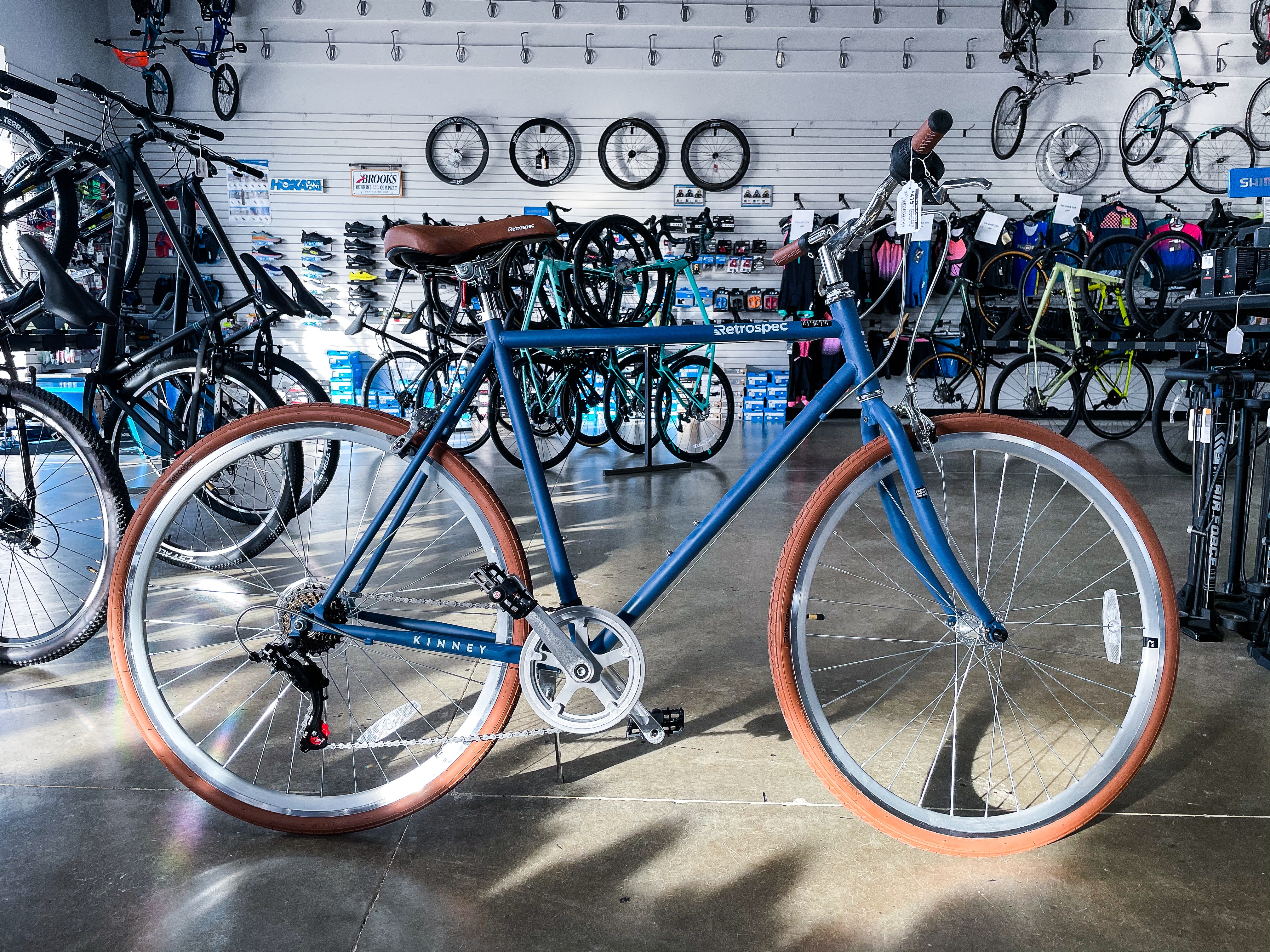 Retrospec Kinney City Bike 7s