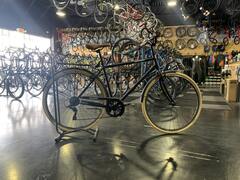 Retrospec Beaumont 7-Speed City Bike - Matte Black 2022