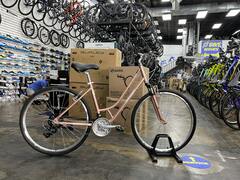 Retrospec Barron Step-Thru Comfort Hybrid Bike 21-Speed - Mauve 2022
