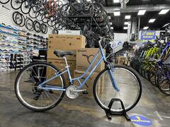 Retrospec Barron Step-Thru Comfort Hybrid Bike 21-Speed - Glacier Blue 2022