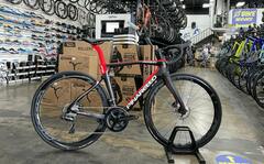 Pinarello Dogma F12 Disk Shimano Ultegra Di2 - Black Red 2021