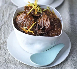 Braised beef with ginger