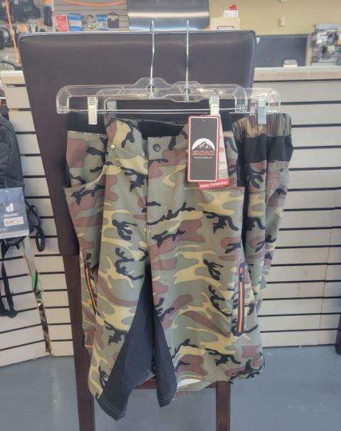 Zoic Ether Shorts (215042208)