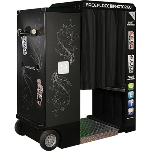 FACEPLACE Photo2Go Photo Booth