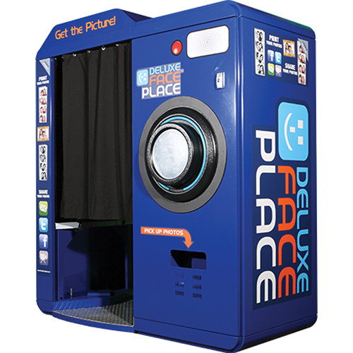 FACEPLACE Deluxe Photo Booth