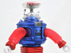 Lost in Space B9 (Retro) Electronic Robot Figure