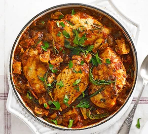 Lighter chicken cacciatore