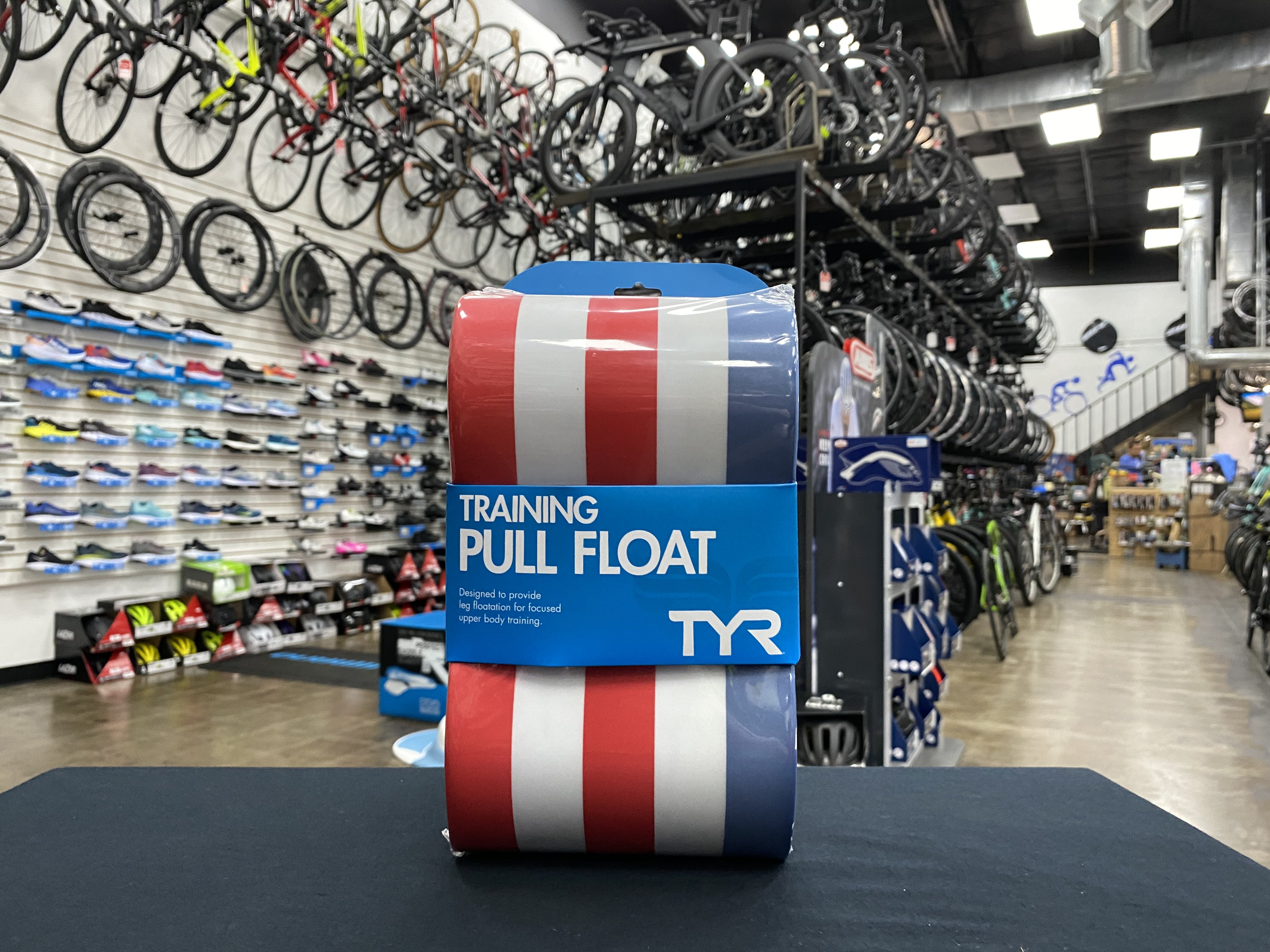 TYR USA Pull Float