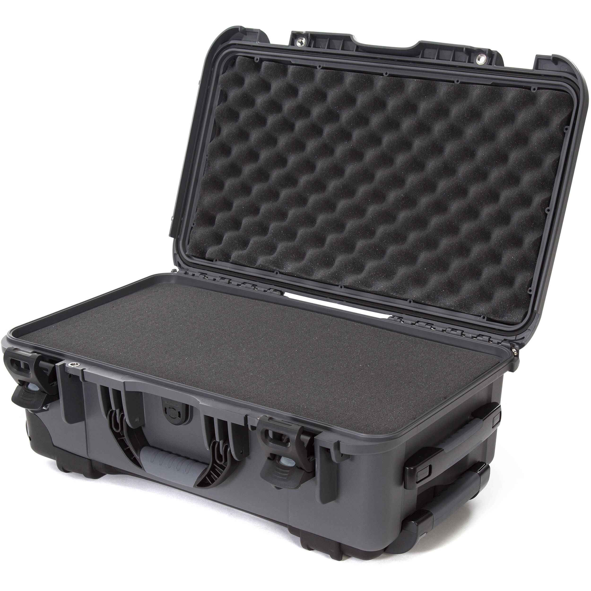 Nanuk 940 Case with Foam (Silver)