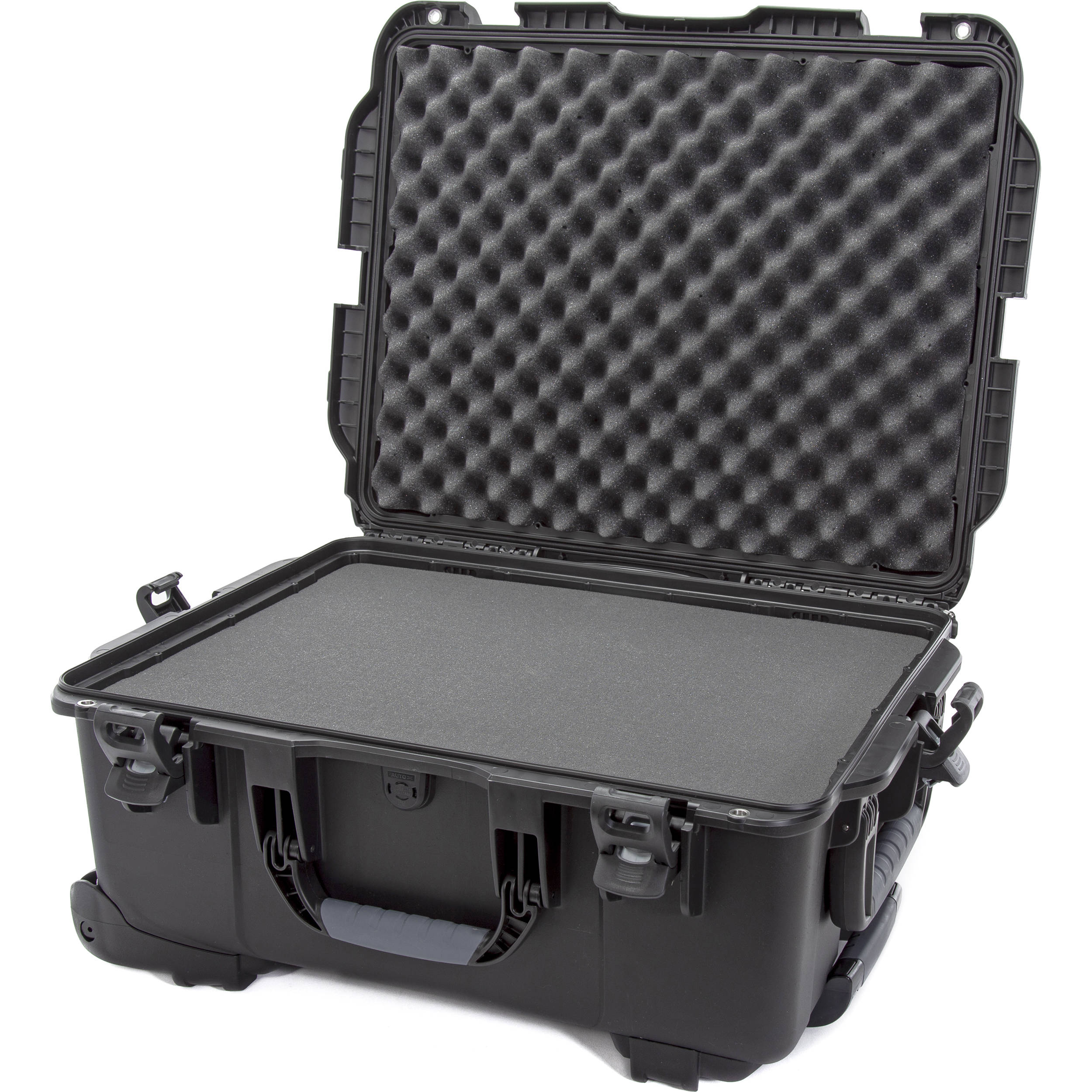 Nanuk 938 Wheeled Case with Foam (Black)